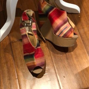 Rainbow wedges